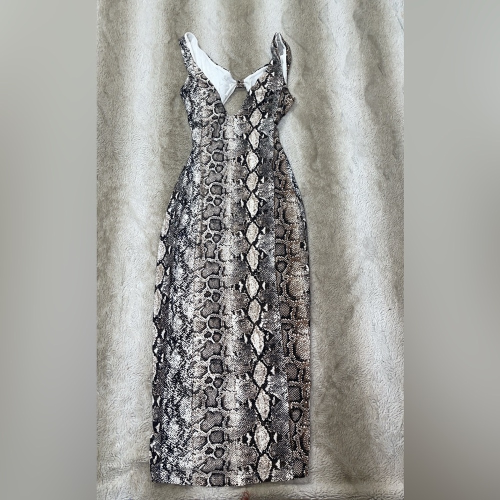 Woman’s snake print midi dress